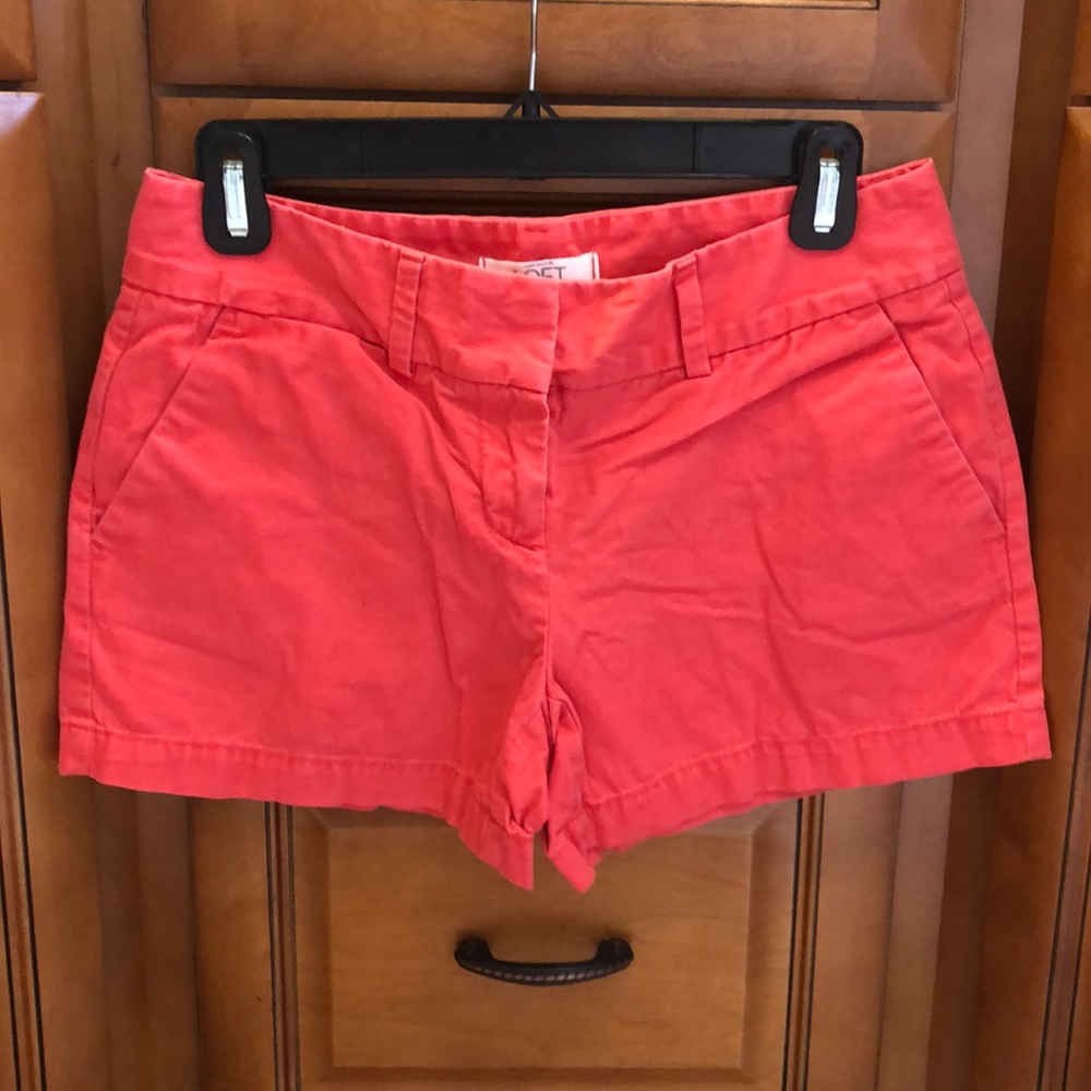⭐️ LOFT Chino Shorts